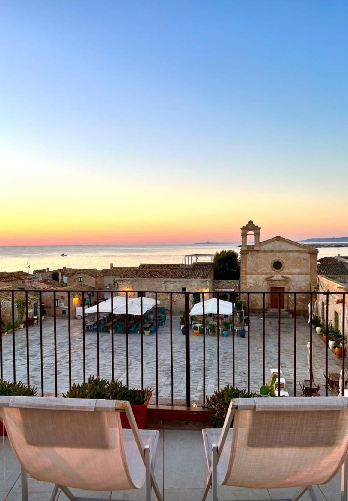 Regina Margherita B&B Marzamemi Bagian luar foto