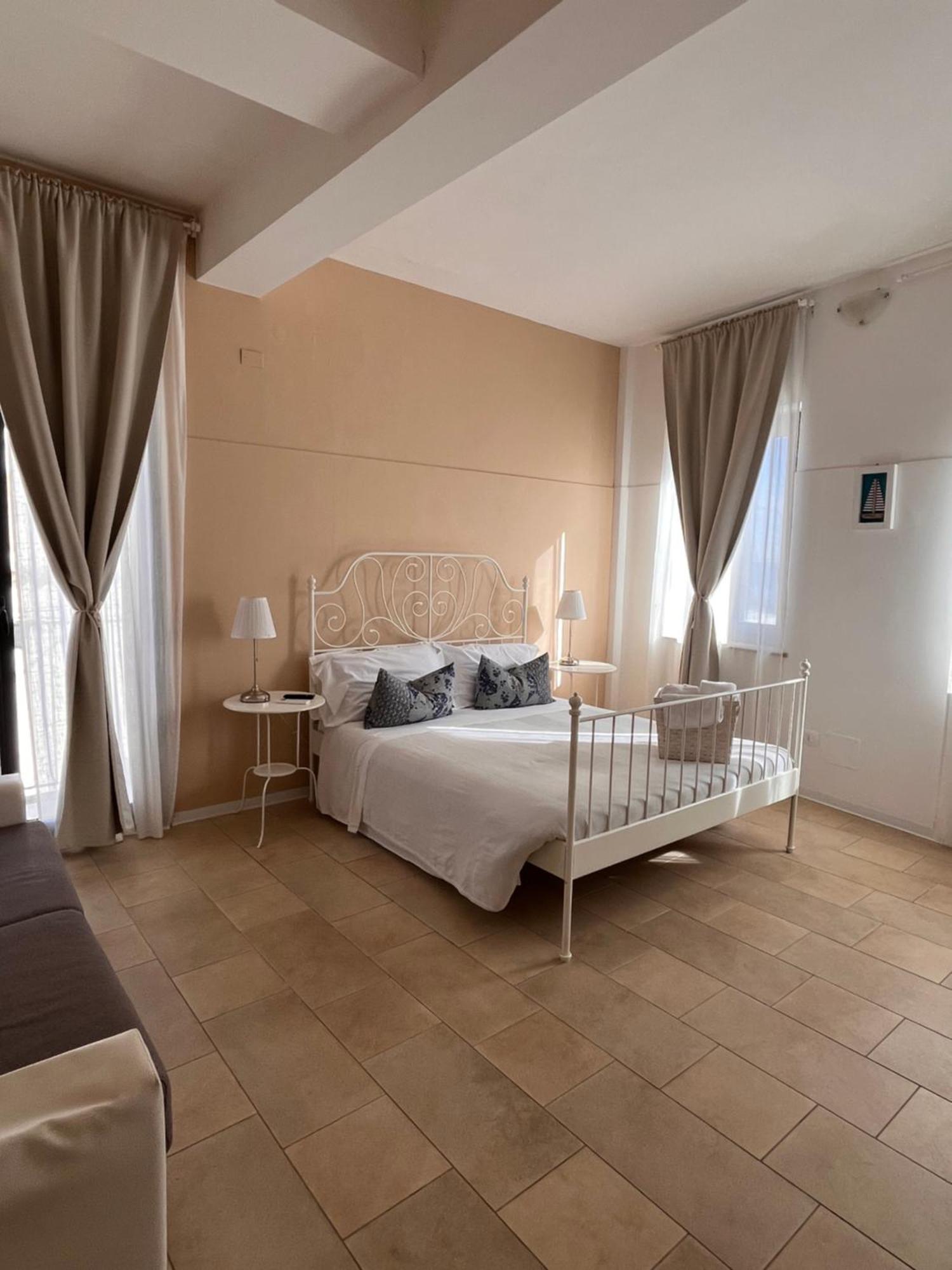 Regina Margherita B&B Marzamemi Bagian luar foto